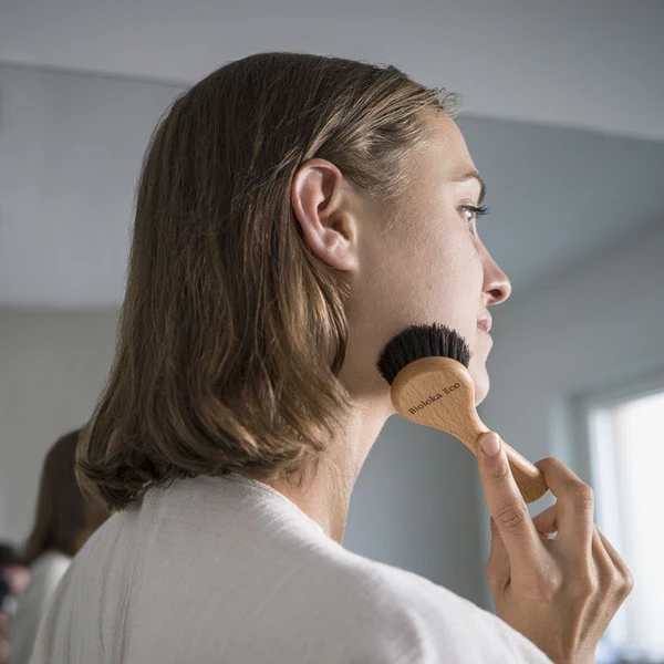Brosse Ionique Pour le Visage